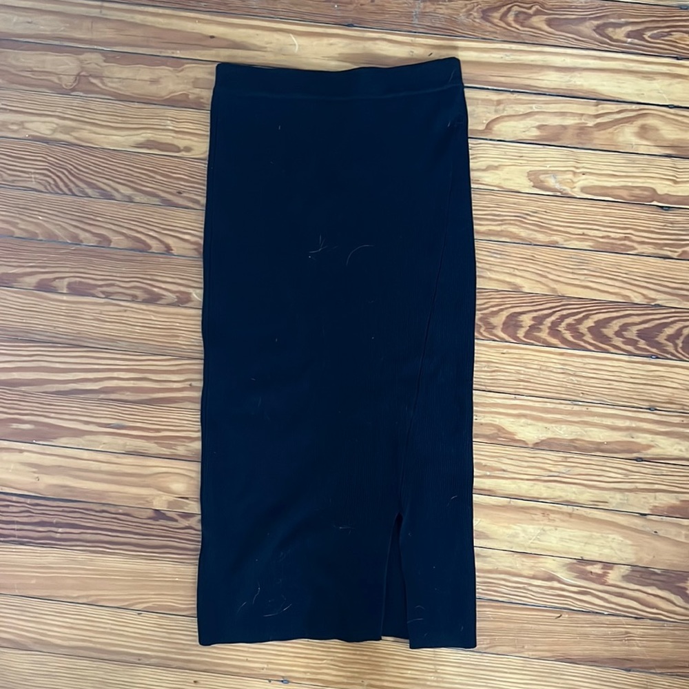 Flattering MNG black midi skirt